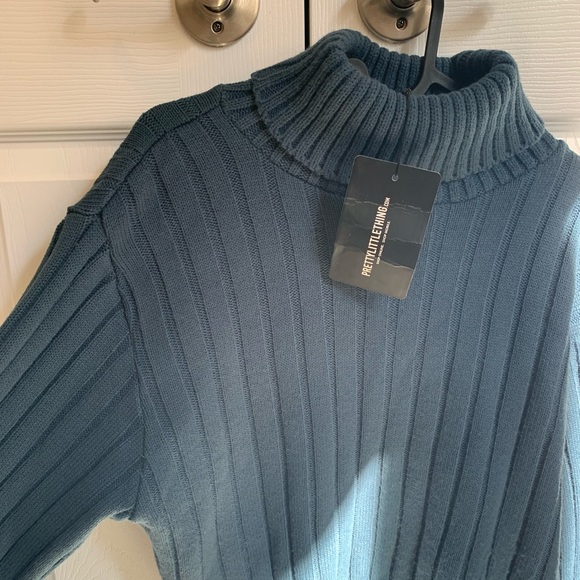 BRAND NEW pretty little thing high neck sweater - Picture 1 of 4